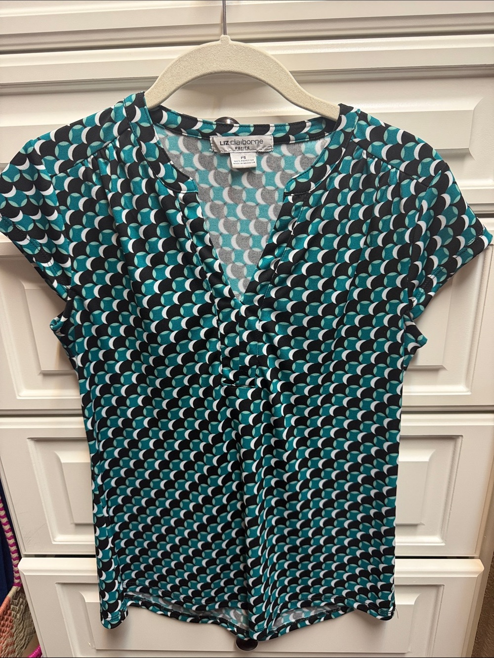 Liz Claiborne Teal & Black Patterned V-Neck Top Petite Small